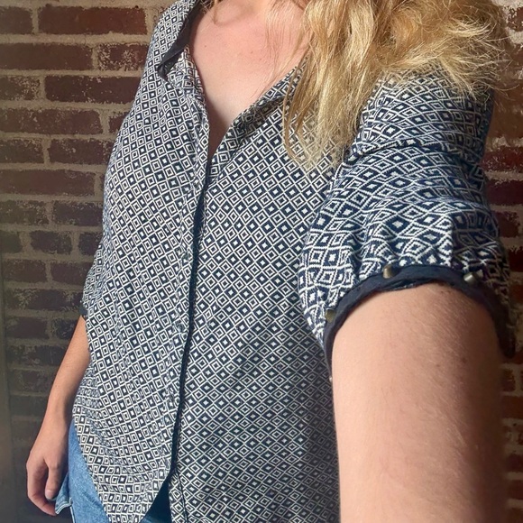 Maison Scotch & Soda Navy Blue cardigan, can be worn as a cardigan or top - Picture 2 of 11